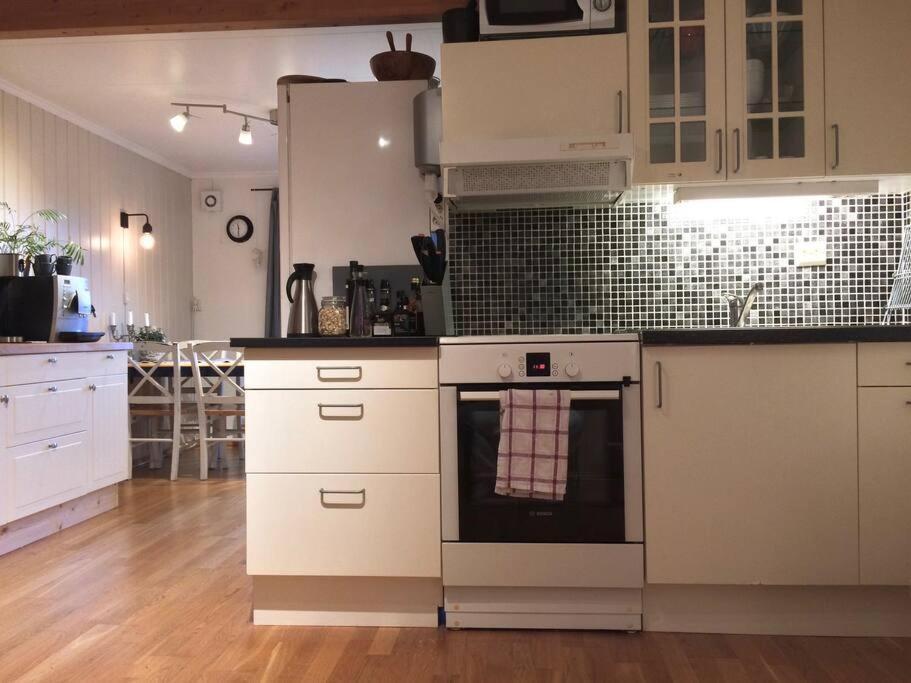 Апартаменты Cosy Flat For 4 Persons Кристиансанд Экстерьер фото