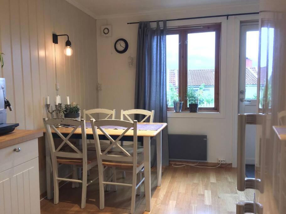 Апартаменты Cosy Flat For 4 Persons Кристиансанд Экстерьер фото
